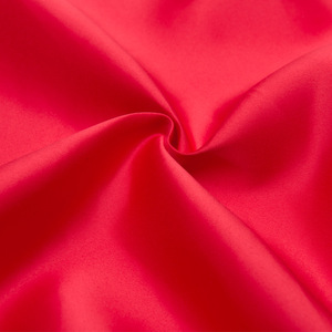 Nhà Máy Giá 100% <span class=keywords><strong>polyester</strong></span> <span class=keywords><strong>150D</strong></span> Matte Wedding Dress satin vải thoáng khí & chống tĩnh 243 màu sắc cổ phiếu cho hàng may mặc cô gái - Product Image 3