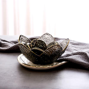Bol à salade de fruits en verre irrégulier de style japonais créatif <span class=keywords><strong>dessin</strong></span> gris pétale d'or ménage - Product Image 4