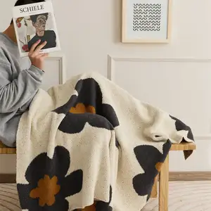 Новинка 2024, бархатные вязаные одеяла для четырех сезонов, универсальные корейские стильные Подсолнухи, Полиэстеровая ткань, диван, офисный мягкий диван