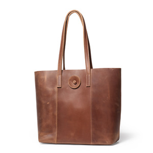 <span class=keywords><strong>Sac</strong></span> fourre-tout rétro en cuir véritable Crazy Horse pour femme, grande capacité, à bandoulière, pour loisirs et voyage, avec fermeture à cadenas, collection <span class=keywords><strong>Printemps</strong></span> - Product Image 2