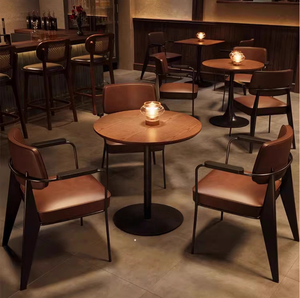 Meubles vintage haut de gamme pour bar et restaurant, ensemble de tables et de chaises pour café, pub, lieu commercial - Product Image 5