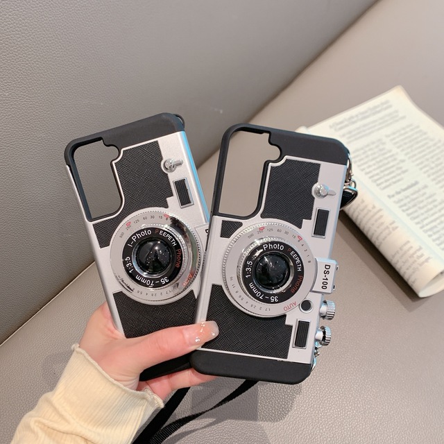 Designer Vintage Camera Electroplate Phone Case for Samsung Galaxy S25 Ultra S23 Hard Back Shockproof Cover Emily Paris Design