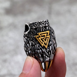 Collar con Colgante de Hacha Vikinga de Acero Inoxidable Personalizado, Símbolo Valknut, Mitología Nórdica, Joyería Unisex, Estilo Retro Gótico HipHop - Product Image 3