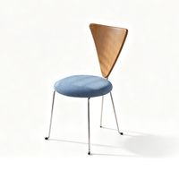 Chaise de salle à manger moderne de style Bauhaus du milieu du siècle avec dossier en éventail |   Acier inoxydable |   Meubles rembourrés bicolores pour hôtels et chambres à coucher