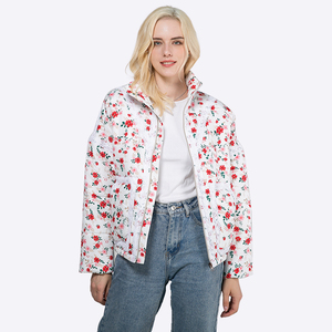 <span class=keywords><strong>Manteau</strong></span> en coton matelassé avec dentelle pour femmes Veste bouffante <span class=keywords><strong>Manteau</strong></span> d'hiver pour femmes Col montant Manteaux à imprimé floral - Product Image 5