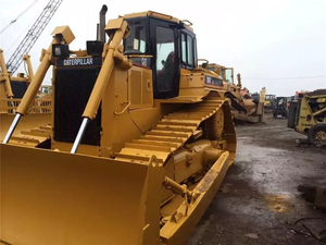 Bulldozer sur chenilles Caterpillar D6R d'occasion, CAT D6R avec ripper, prêt pour le travail sur chantier - Product Image 4