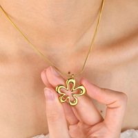 Collier en acier inoxydable pour femme, tendance, simple, irrégulier, pendentif circulaire, en forme d'étoile, pour anniversaire