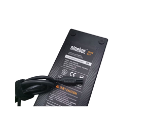 Cargador Original de 63V 1.9A para Patinete Eléctrico <span class=keywords><strong>NINEBOT</strong></span> <span class=keywords><strong>MINI</strong></span> <span class=keywords><strong>Pro</strong></span> <span class=keywords><strong>S</strong></span>, Cargador de Batería de 120W con 4 Orificios, Repuestos - Product Image 3