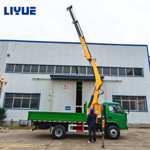 Grue mobile 3,2 tonnes à flèche pliante montée sur camion 4x2, grue hydraulique, élévateur de moteur à vendre - Product Image 4