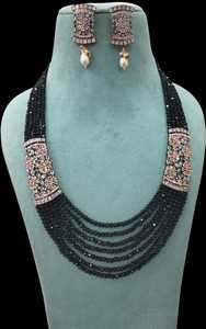 Conjunto de collar moderno multicapa con piedra AD con pendientes, perfecto para recepción de bodas y fiesta para mujer - Product Image 3