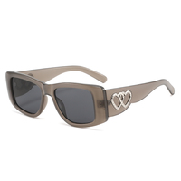 NWO T1902 Lunettes de soleil surdimensionnées à monture large motif cœur, style rétro, tendance, pour le quotidien, nouveau modèle, vente en gros usine