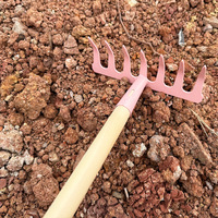 PINSHUN Petite pelle rose beige pour enfants de maternelle, outils de plage et de jardinage, jouets pour creuser le sable et la mer