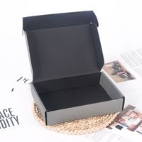 Boîte de rangement Boîte cadeau d'emballage ondulé à trois couches Boîte d'emballage en papier pliante en carton multicolore