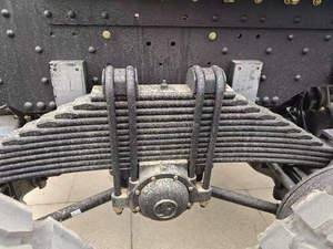 Camion tracteur Shacman 6x6 à transmission intégrale F3000, services de personnalisation de conception complète - Product Image 5