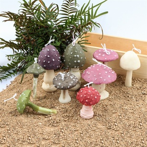 Moule en silicone fait main en forme de champignon 3D pour bougies, réutilisable, pour la fabrication de bougies parfumées en forme d'étoile de mer et de coquillage, vente en gros - Product Image 4