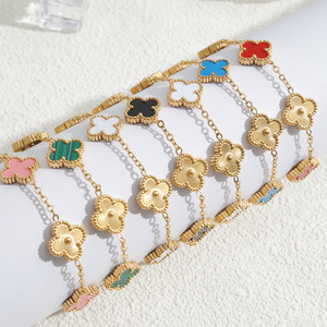 Raffinato Bracciale a Forma di Quadrifoglio per Donne, Alta Qualità, Placcato in Oro 18K, Motivo Floreale, Catena alla Moda - Product Image 2