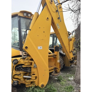 Chargeuse-pelleteuse JCB 4CX d'occasion, 8,4 tonnes, chargeuse sur pneus d'occasion avec godet de terrassement de 1,2 m³, haute qualité, en stock - Product Image 5