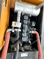 Excavatrice Hyundai R210 d'occasion, 22 tonnes, sur chenilles, remise à neuf, engin de construction fiable, moteur et pompe performants, modèle 2020