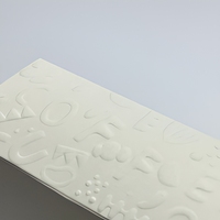 Boîte en carton pliable recyclable de qualité alimentaire, avec revêtement UV, estampage à chaud et gaufrage pour l'emballage de gâteaux, boissons et liquides