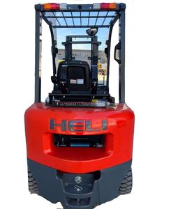 Montacargas Heli 25 Nuevo, Doble Uso de Gas y Gas Licuado, en Muy Buenas Condiciones - Product Image 1