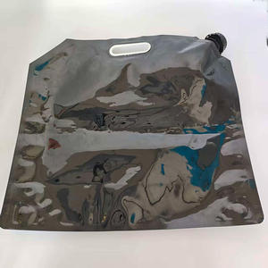 Bolsa de plástico PE brillante de 10L, resistente a la corrosión, inodora, con boquilla, asa y tapa grande para líquidos alcohólicos y químicos. - Product Image 5