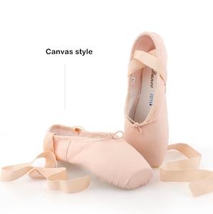 Chaussures de <span class=keywords><strong>ballet</strong></span> plates en satin de haute qualité à lacets <span class=keywords><strong>pour</strong></span> adultes - Product Image 3