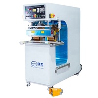 Vente d'usine directe 27.12Mhz 390mm Machine de soudage à haute fréquence Soudage à haute fréquence Gaufrage Semelle intérieure Prix de la machine