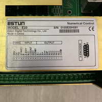 En stock Contrôleur CNC à commande numérique ESTUN E20
