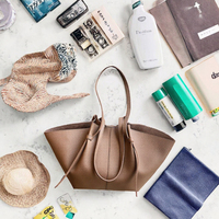 Sac fourre-tout tendance en cuir PU grande capacité pour femme avec doublure en polyester, sac à main souple 2-en-1 avec fermeture éclair et bandoulière réglable