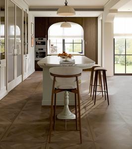 Sgabello da Bar Moderno in <span class=keywords><strong>Ferro</strong></span> con Struttura in <span class=keywords><strong>Legno</strong></span> e Seduta in Tessuto, Durevole ed Ecologico per Ristoranti e Hotel - Product Image 2