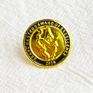 Pin Metálico de Aleación de Zinc con Recubrimiento Duro, Esmaltado, Ecológico, Chapado en Oro, con Logotipo Personalizado, de Alta Calidad - Product Image 6