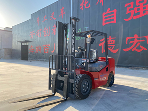 รถยกดีเซล DOUGONG CPCD คุณภาพสูง เสา <span class=keywords><strong>3</strong></span> ท่อน ได้รับการรับรองมาตรฐาน CE/ISO ความสูงยก 3000-6000 มม. ระบบยกไฮดรอลิก - Product Image 4