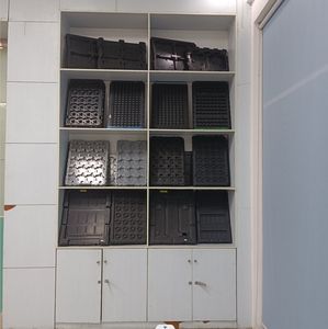 Plateau alvéolaire ESD antistatique durable personnalisé - Emballage en plastique ABS thermoformé respectueux de l'environnement pour pièces électroniques - Product Image 4