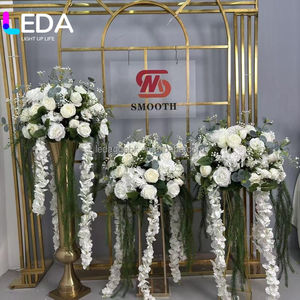 Centre de table floral LEDA de haute qualité, fait à la main, toucher réel, élégant, centre de table artificiel, boule de fleurs en roses - Product Image 6