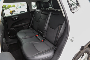 Oferta Especial: Jeep <span class=keywords><strong>Compass</strong></span> 2020 220T Edición Líder SUV Automático de Segunda Mano, 71000 km, Euro VI, Gasolina Turbo, Volante a la Izquierda, Exportación - Product Image 6