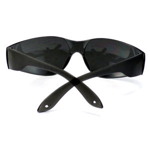 משקפי בטיחות נגד הלם עם עיצוב כנף לרוחב לחיתוך ניסוי כימי שחיקה תרחישים שונים - Product Image 6