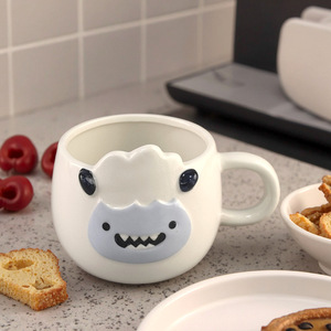 Tazza da Caffè in Ceramica con Design Creativo di Coppia di Gatti, Tendenza per Ufficio, Regalo per Donne e Laureati - Product Image 1