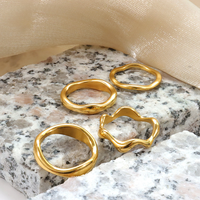 Ensemble de bagues minimalistes personnalisées pour femmes, bijoux de mode plaqués or 18 carats, en acier inoxydable, avec gravure vierge, motif vague torsadée, pour filles