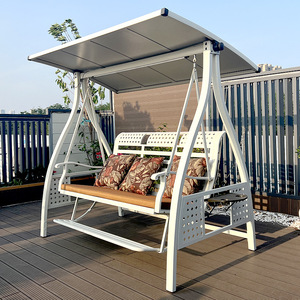 Chaise à bascule en métal d'extérieur, chaise suspendue <span class=keywords><strong>de</strong></span> <span class=keywords><strong>jardin</strong></span>, chaise décontractée au design simple et moderne, fauteuil inclinable pour terrasse et maison - Product Image 2