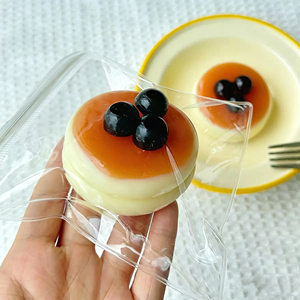 Nouveau design EVA Gâteau soufflé aux fraises en forme <span class=keywords><strong>de</strong></span> nourriture souple anti-stress à presser Fidget Unisexe Vente en gros - Product Image 6