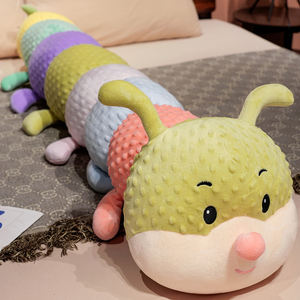 Nouvel arrivage de <span class=keywords><strong>chenille</strong></span> <span class=keywords><strong>multicolore</strong></span> Animal en peluche Grand oreiller étreignant Poupée d'oreiller en peluche mignonne et douce Jouet en peluche <span class=keywords><strong>chenille</strong></span> géante - Product Image 6