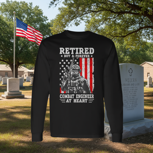 Camiseta de manga larga para ingeniero de combate retirado, diseño de bandera americana militar - Product Image 3