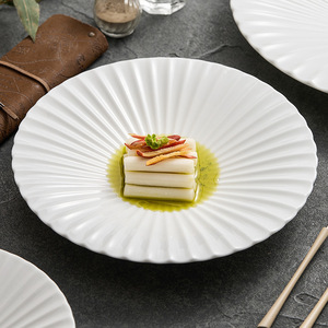 Tazón de Ensalada Irregular de Porcelana Ecológica Vintage, Platos de Postre Blancos Mate, Platos Creativos Brillantes para Frutas, para Hoteles y Restaurantes - Product Image 1