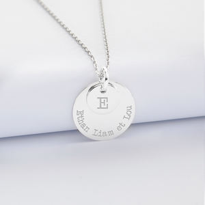 Collier pour femme en acier inoxydable plaqué or 18 carats PVD, double disque rond, personnalisable avec gravure, collier personnalisé - Product Image 3