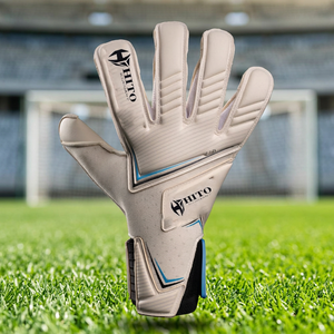 Guantes de Portero de Fútbol de Látex Alemán, Diseño Personalizado en Blanco y Negro, con Palma Plana Inyectada de Goma, Elásticos - Product Image 6