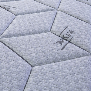 Matelas d'<span class=keywords><strong>hôtel</strong></span> King Size dans une boîte Cloud Feeling en mousse de bambou haut de gamme Nature Latex 7 zones à ressort hélicoïdal ensaché - Product Image 3