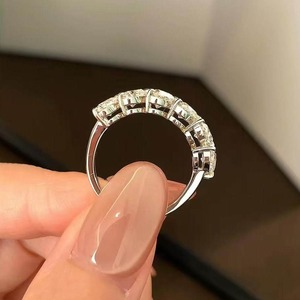 Anillo de banda SGARIT de plata 925 con diamantes cultivados en laboratorio en forma de corazón, estilo eternidad, fila completa de gemas en forma de corazón para mujer - Product Image 4