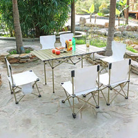 Table et chaises pliantes portables pour le camping - Table Egg Roll