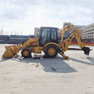 รถตักล้อยาง Caterpillar CAT 420F มือสอง พร้อมปั๊ม  จัดหาเฟอร์นิเจอร์ร้านอาหาร รถขุดตักดินยี่ห้อ Cat ของแท้ - Product Image 5