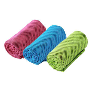 Toalla de Microfibra Refrescante de Secado Rápido, Personalizable con Logotipo y Color, Ideal para Deportes, Viajes y Actividades al Aire Libre - Product Image 2